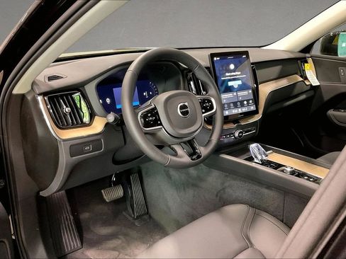 New 2026 Volvo XC60 B5 Core w/ Climate Package AWD/4WD image 7