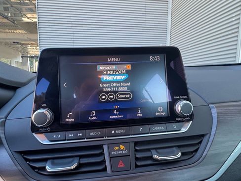 Used 2023 Nissan Altima 2.5 SV image 19