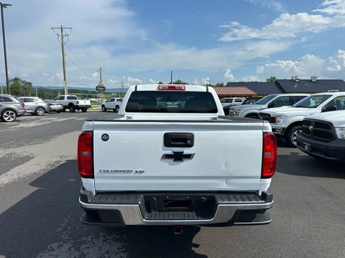 Used 2020 Chevrolet Colorado W/T image 19