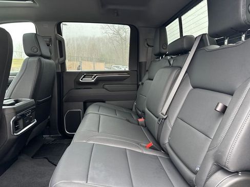 Used 2025 Chevrolet Silverado 2500 LTZ w/ LTZ Plus Package AWD/4WD image 22