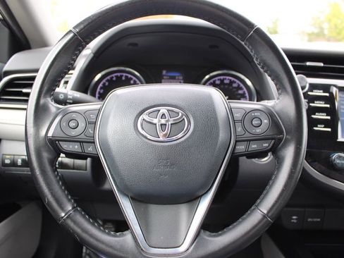 Used 2019 Toyota Camry SE image 26