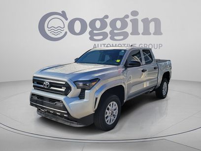 Used 2025 Toyota Tacoma SR
