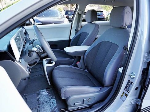 Certified 2024 Hyundai Ioniq 5 SEL RWD image 16