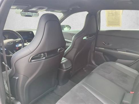 Used 2022 Hyundai Elantra N FWD image 18