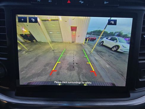 Used 2021 Ford F150 Lariat w/ Equipment Group 502A High image 31