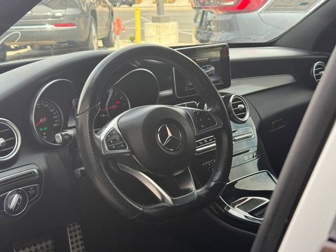 Used 2018 Mercedes-Benz C 300 4MATIC Sedan image 19