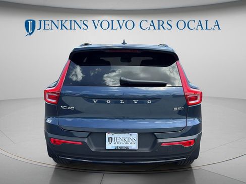 New 2026 Volvo XC40 B5 Plus w/ Protection Package Premier AWD/4WD image 4