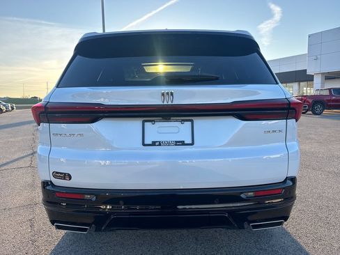 New 2026 Buick Enclave Sport Touring w/ Power Package FWD image 5