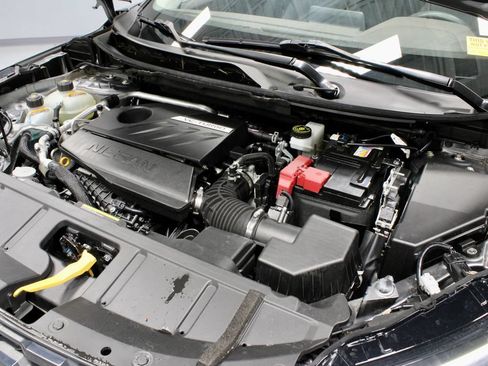 Certified 2023 Nissan Rogue SV w/ SV Premium B Package AWD/4WD image 16
