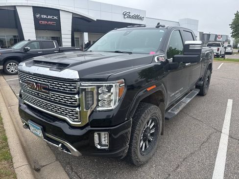 Used 2023 GMC Sierra 3500 Denali w/ Denali Ultimate Package AWD/4WD image 5