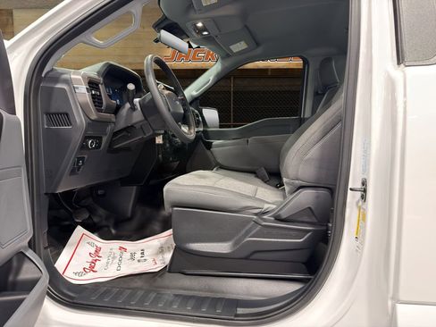 Used 2024 Ford F150 XL w/ Equipment Group 103A High image 4