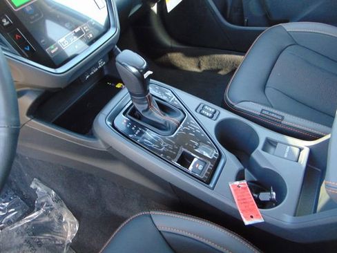 New 2026 Subaru Crosstrek 2.5i Limited w/ Crosstrek Mirror Package AWD/4WD image 14