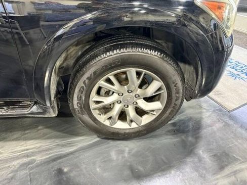 Used 2011 INFINITI QX56 2WD w/ Theater Pkg image 7