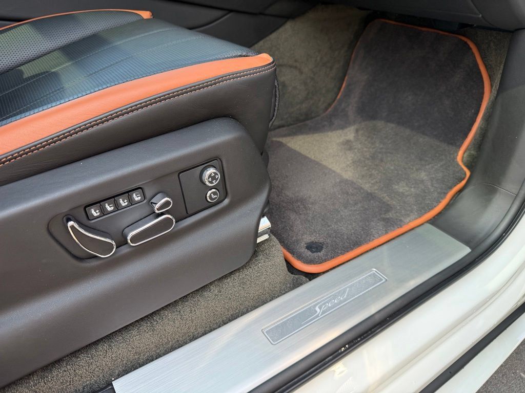 Used 2022 Bentley Bentayga Speed AWD/4WD image 33