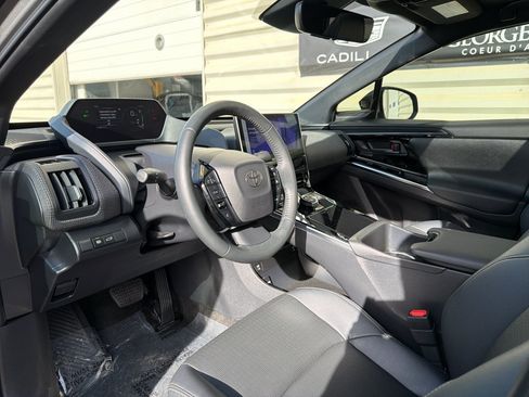 Used 2023 Toyota bZ4X AWD image 11