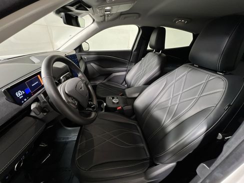 Used 2024 Ford Mustang Mach-E Select w/ Comfort Package Lite image 13