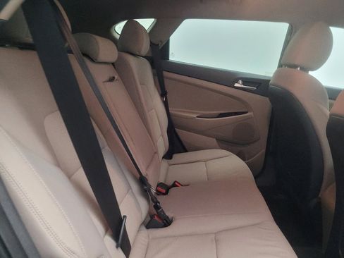 Used 2019 Hyundai Tucson SE FWD image 19
