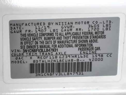 Used 2020 Nissan Versa SR w/ Convenience Package FWD image 59