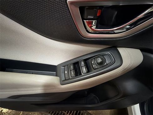 Used 2024 Subaru Forester Premium image 13