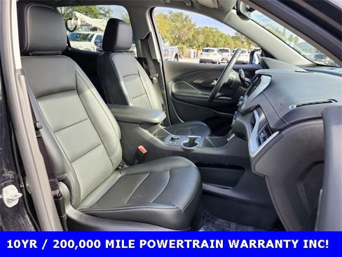 Used 2022 GMC Terrain SLT w/ Elevation Edition image 16