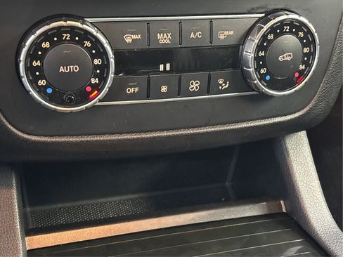 Used 2018 Mercedes-Benz GLE 350 4MATIC image 39