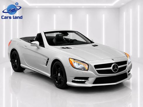 Used 2014 Mercedes-Benz SL 550 image 4