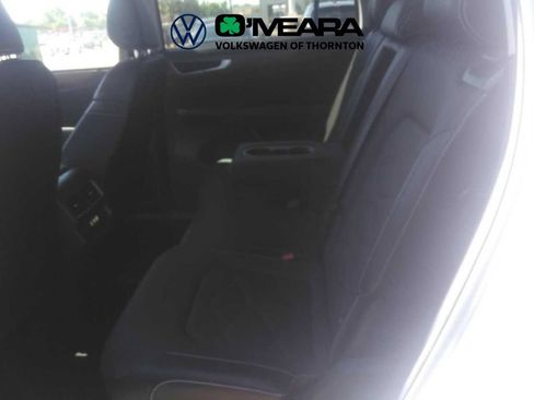 Used 2025 Volkswagen Atlas SE AWD/4WD image 6