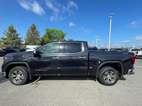 Used 2026 GMC Sierra 1500 SLT AWD/4WD image 4