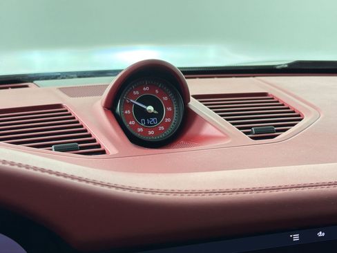 Used 2021 Porsche 911 Turbo S image 22