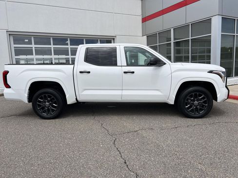 Used 2024 Toyota Tundra SR w/ Security Package (TMS) AWD/4WD image 21