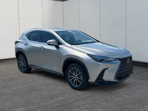 Used 2025 Lexus NX 350 AWD w/ Accessory Package (2T) image 7