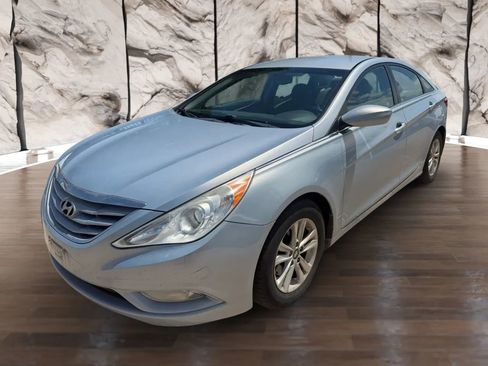 Used 2013 Hyundai Sonata GLS w/ Popular Equipment Pkg FWD image 1