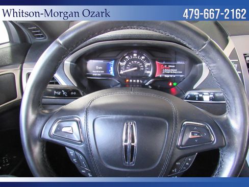 Used 2019 Lincoln MKZ Premiere FWD image 29