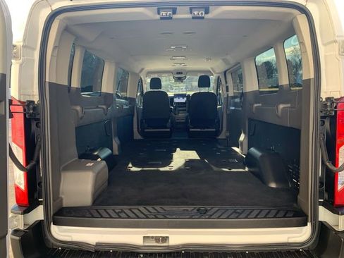 Used 2023 Ford Transit 350 XLT image 13