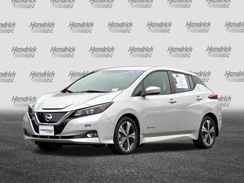 Used 2019 Nissan Leaf SV w/ SV All Weather Package image 9