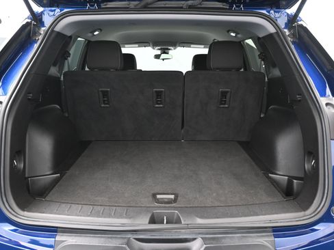 Used 2023 Chevrolet Blazer LT image 7