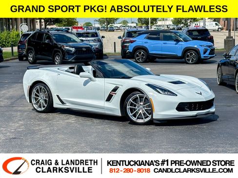 Used 2017 Chevrolet Corvette Grand Sport w/ Carbon Flash Badge Package RWD image 1
