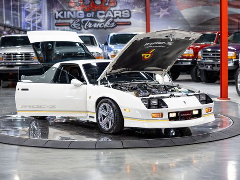 Used 1989 Chevrolet Camaro IROC-Z image 1