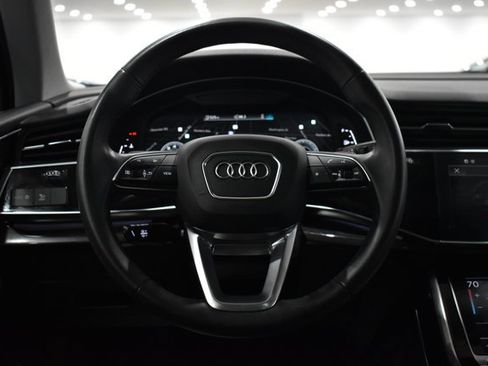 Used 2022 Audi Q7 3.0T Premium w/ Convenience Package image 16