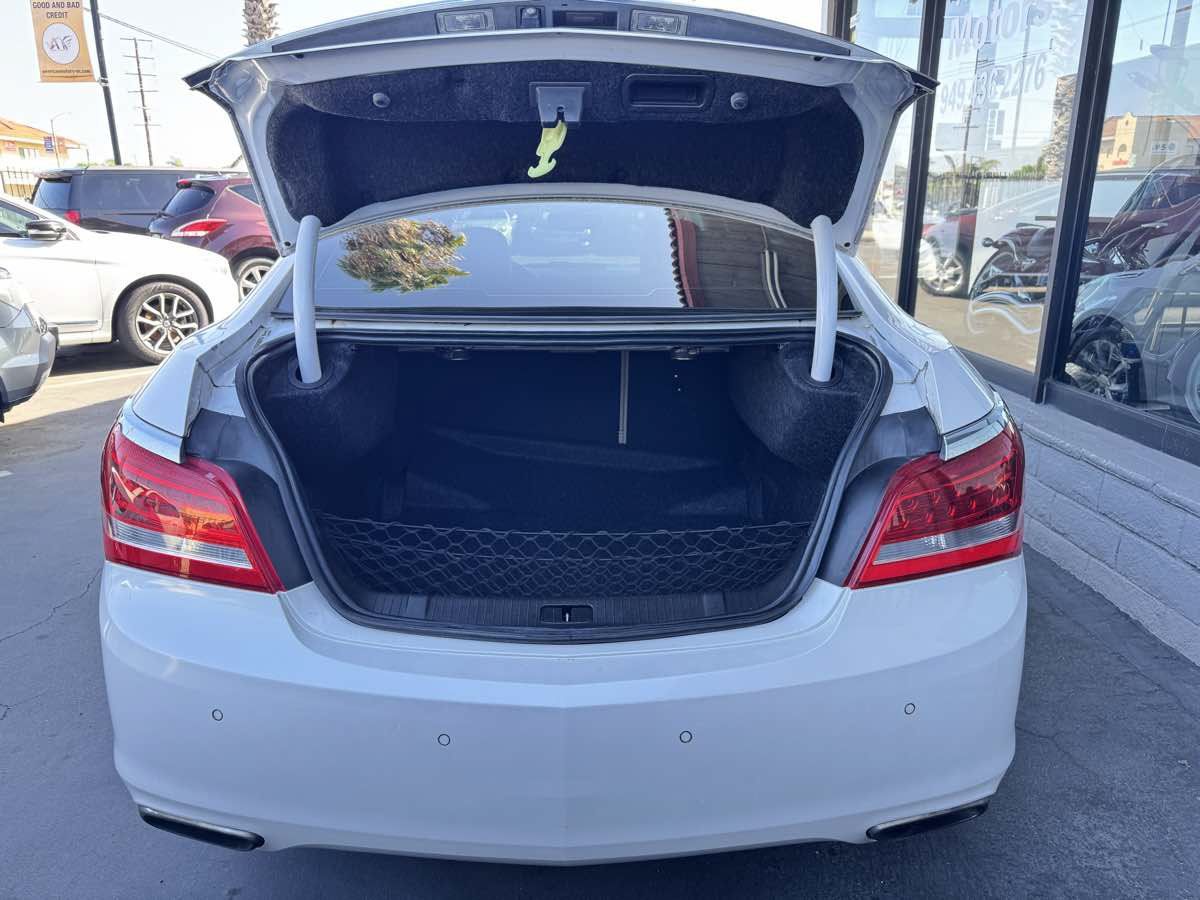 Used 2015 Buick LaCrosse Leather FWD image 18