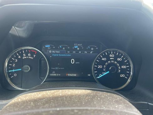 Used 2020 Ford F150 Lariat image 25