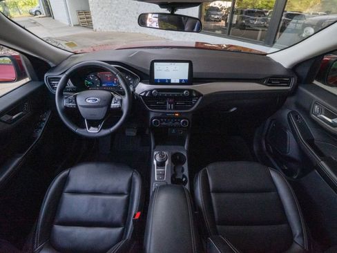 Used 2022 Ford Escape SEL AWD/4WD image 15