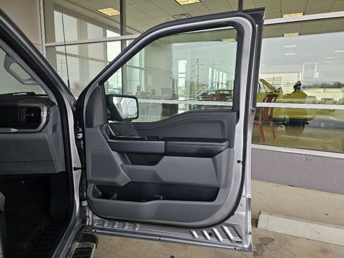 Used 2024 Ford F150 XLT w/ Mobile Office Package image 11