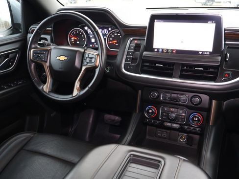 Used 2021 Chevrolet Suburban High Country AWD/4WD image 12