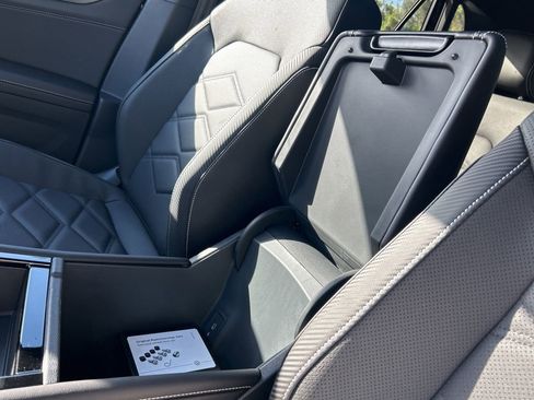 New 2026 Volkswagen Atlas Cross Sport SE image 33