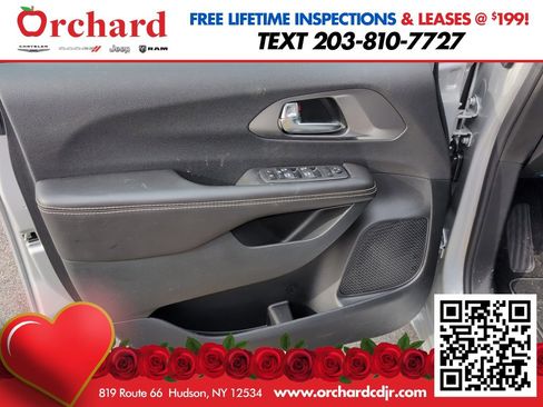 New 2026 Chrysler Voyager LX image 17