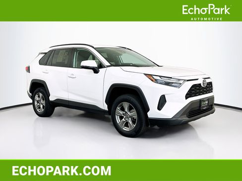 Used 2024 Toyota RAV4 XLE image 1