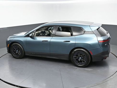 Used 2023 BMW iX xDrive50 w/ Premium Package image 47