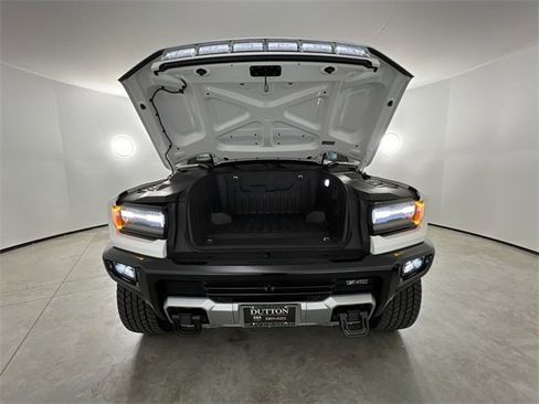 Used 2025 GMC Hummer EV 3X image 31