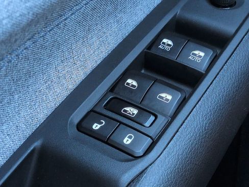 Certified 2024 Jeep Compass Latitude image 21